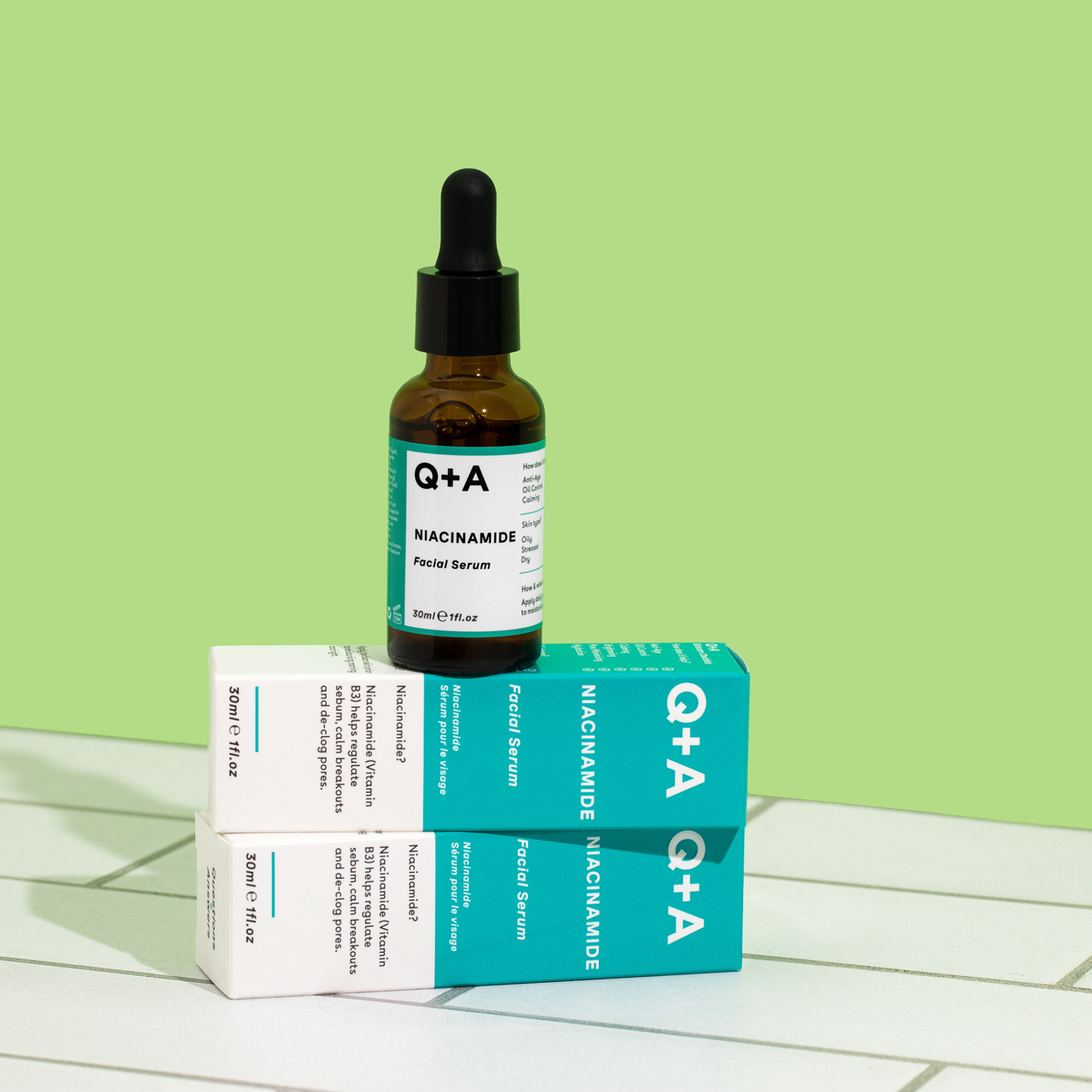 Q+A niacinamide serum σε γυάλινο μπουκαλάκι